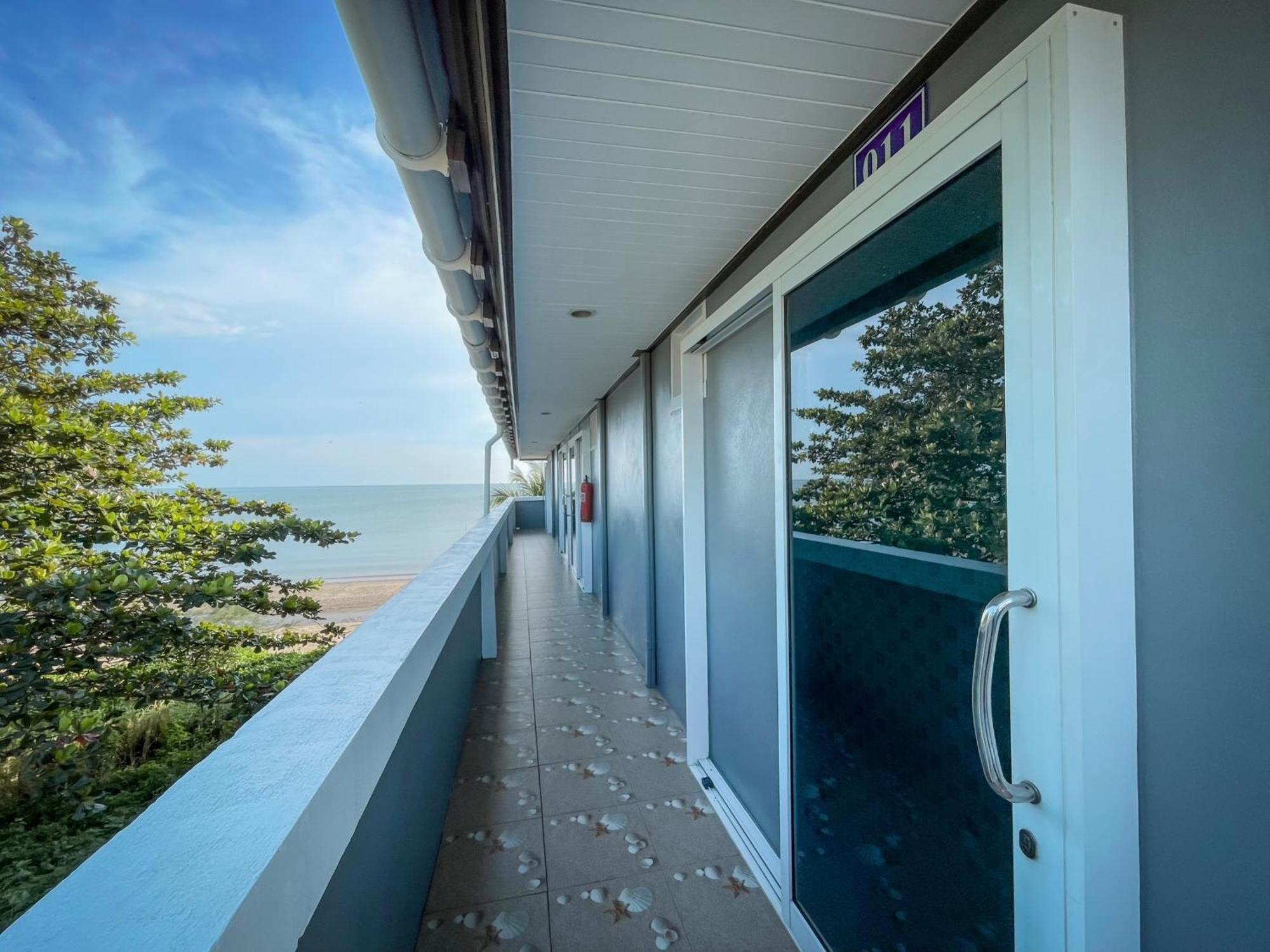 Baan Faa Talaychan Resort Chao Lao Beach Exterior foto
