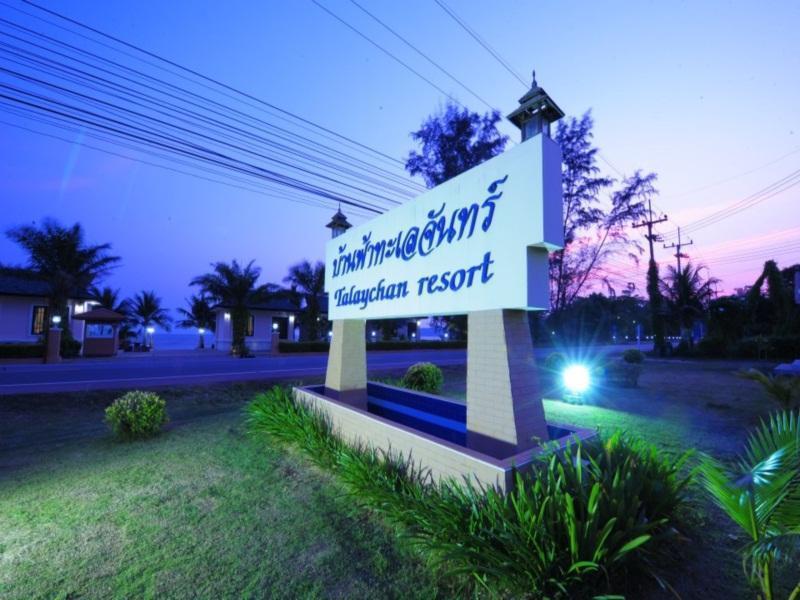 Baan Faa Talaychan Resort Chao Lao Beach Exterior foto